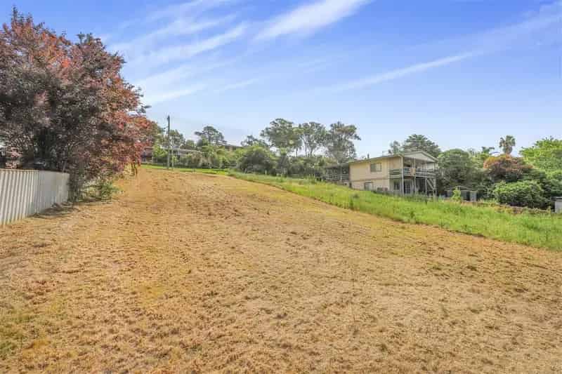 Buy land house package in Snowy Valley with stunning views