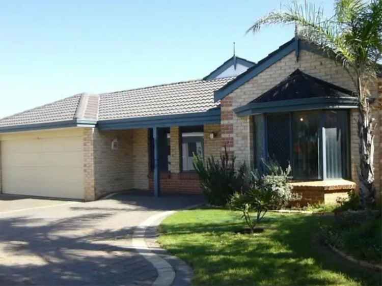 House For Sale in Geraldton, Western Australia