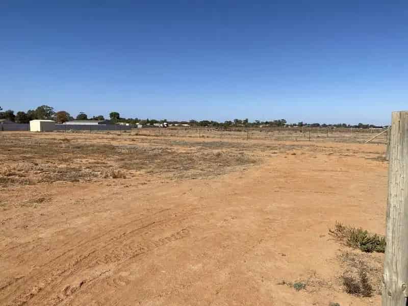 Large Residential Allotment 1,023m² in Growing Risdon Park