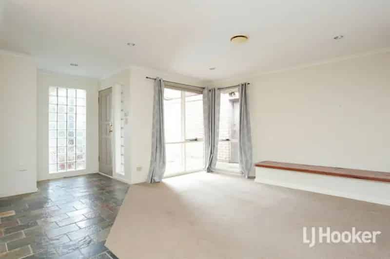 House For Rent , 22, Shane Avenue, Melbourne, Victoria