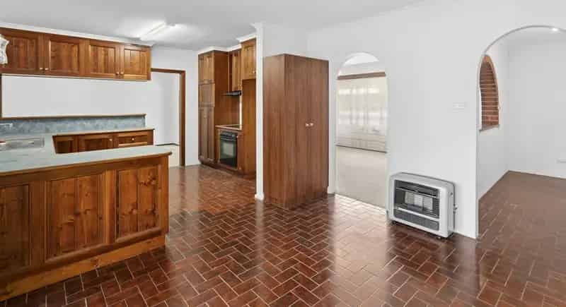 House For Sale , 15, Hameister Avenue, Loxton, South Australia