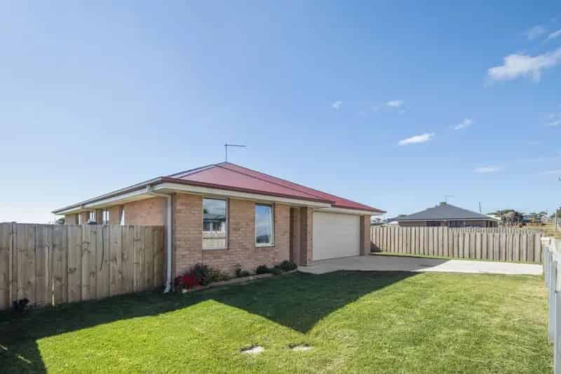 House For Sale - 43 Davies Street, George Town TAS 7253