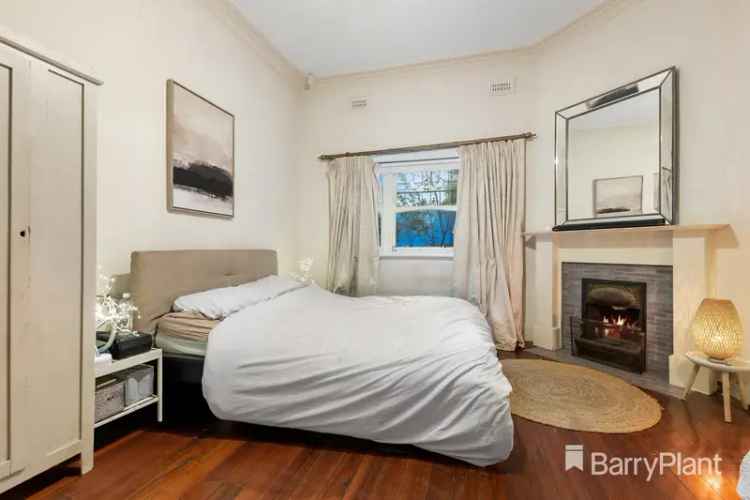 1520 HIGH STREET & 65 ERICA AVENUE, GLEN IRIS