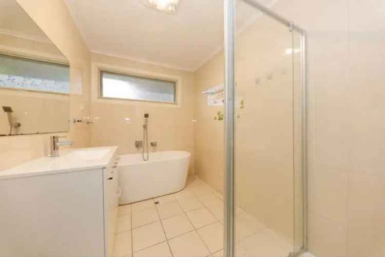 Charming 4-Bedroom Family Home Glen Waverley