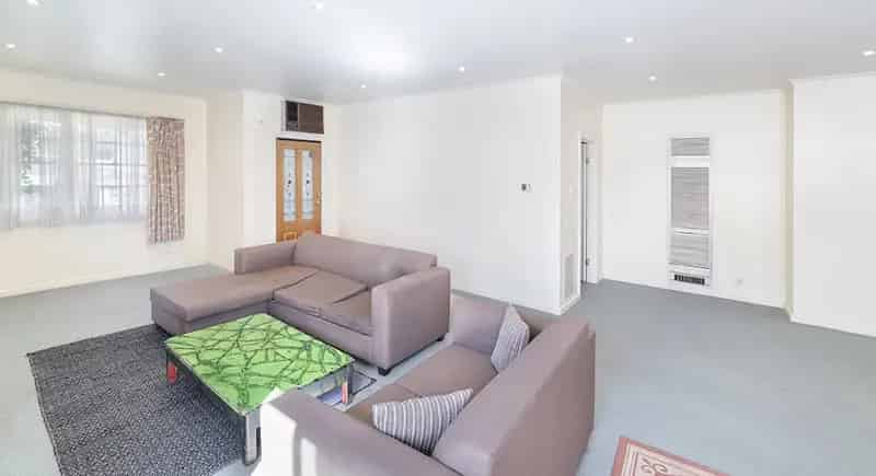 House For Sale , 11, Kennedy Street, Hamilton, Victoria