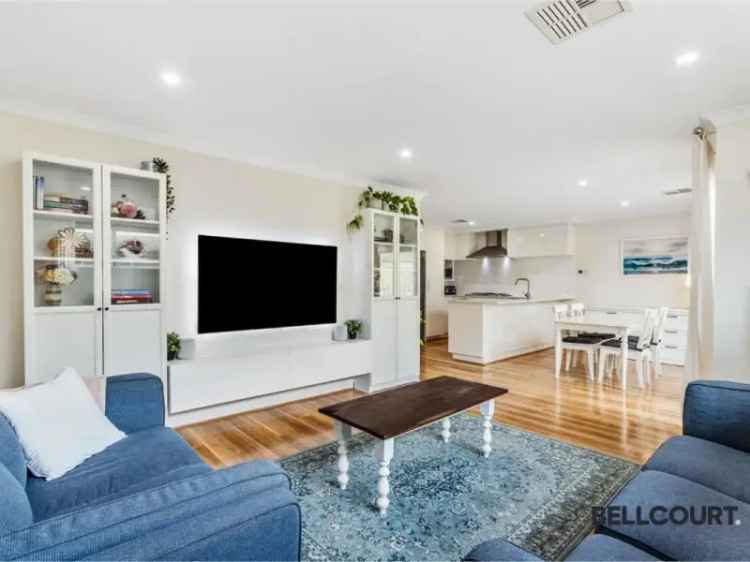 House For Sale in City of Cockburn, Western Australia