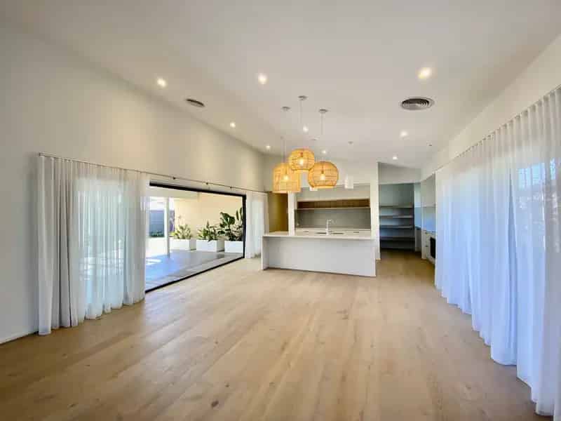Contemporary Home With The Ultimate Entertaining Space
