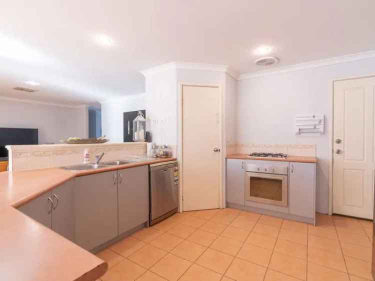 House For Sale in Rockingham, Western Australia