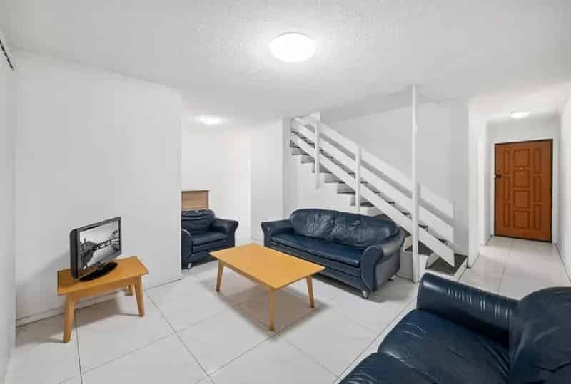 Contemporary Living in a Convenient Location
