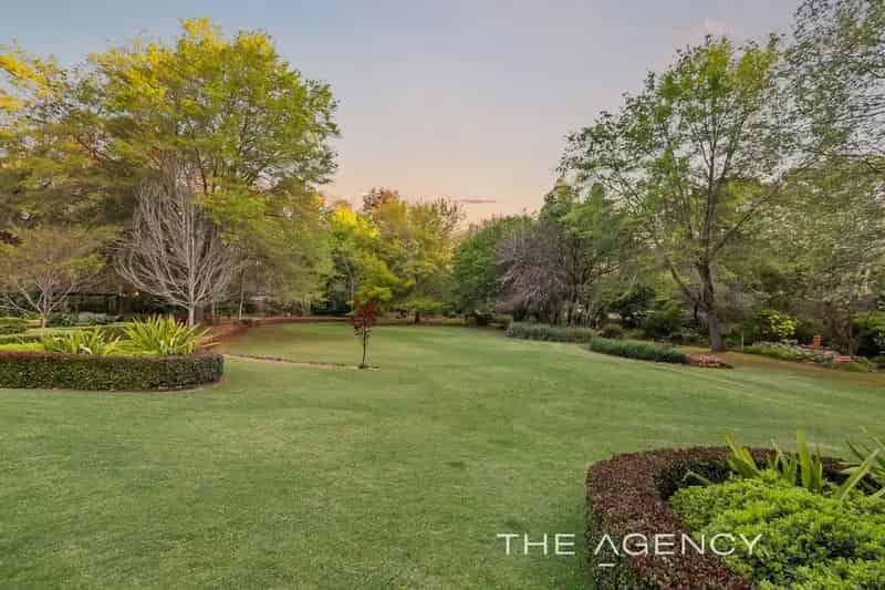 House For Sale - 1190 Walker Street, Mundaring WA 6073