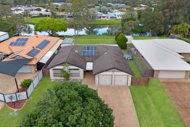 Spacious 4-Bedroom Lakeside Home in Urangan