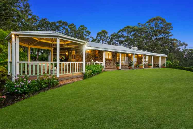 Rent Acreage Estate in Tallebudgera with Breathtaking Views