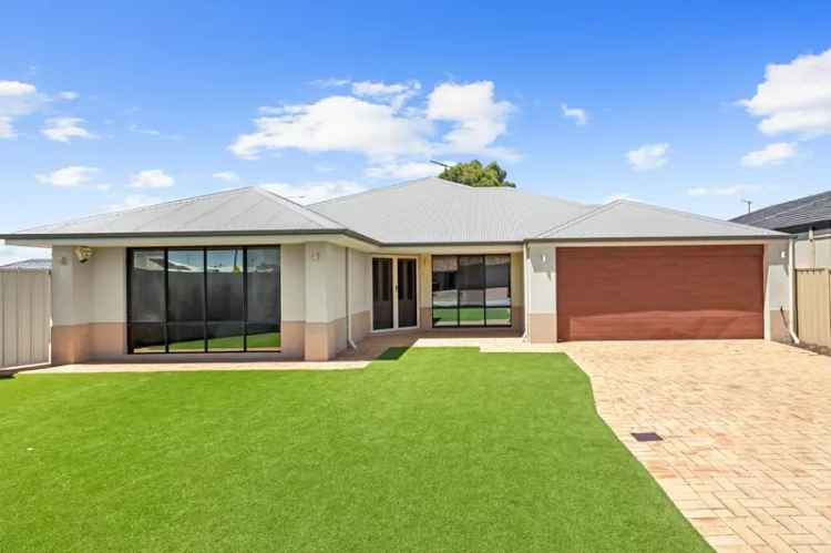 House For Sale in City of Cockburn, Western Australia