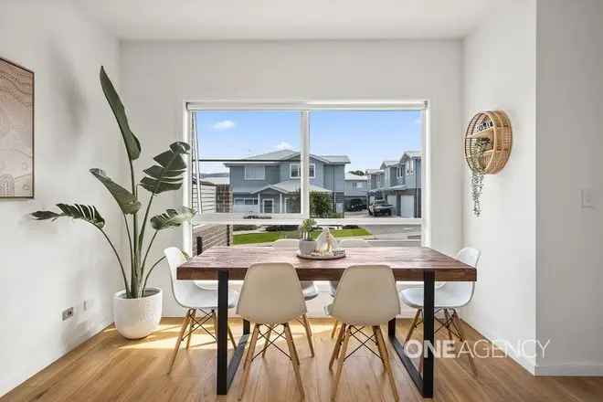 House For Sale , Albion Park, New South Wales