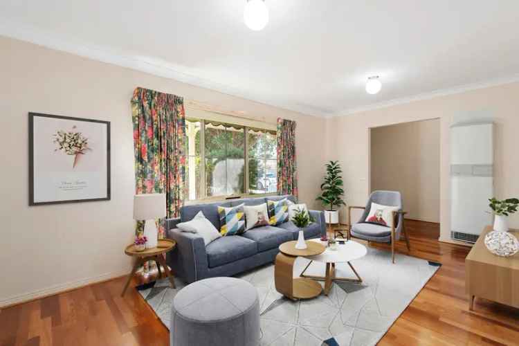 Low-Maintenance Home Near Highton Village