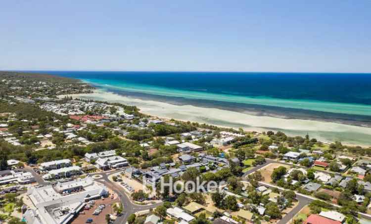 House For Sale in Dunsborough, Western Australia