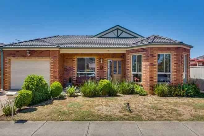 House For Rent , 11, Grampians Way, Melbourne, Victoria