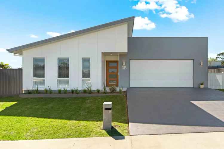 Newly Built Family Residence in Greenwell Point