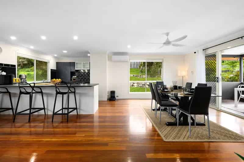 Spacious Family Entertainer in a Peaceful Cul-De-Sac with Grand Living & Outdoor Bliss!