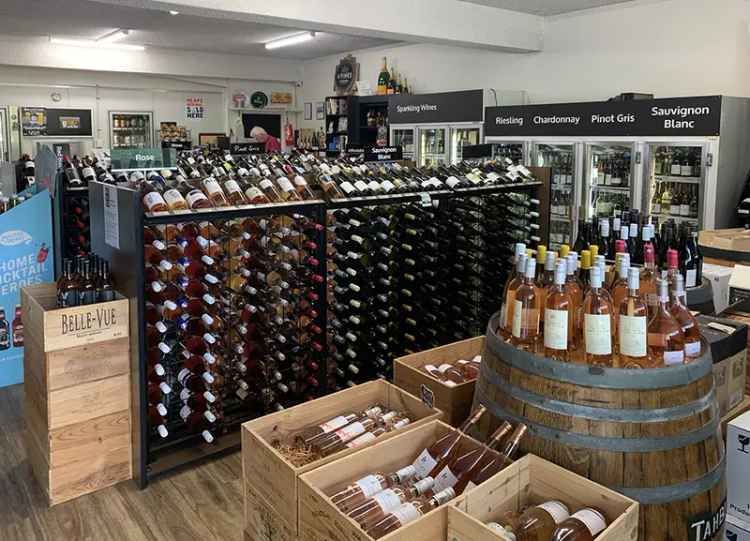 LIQUOR STORE FOR SALE - PITTWATER AREA