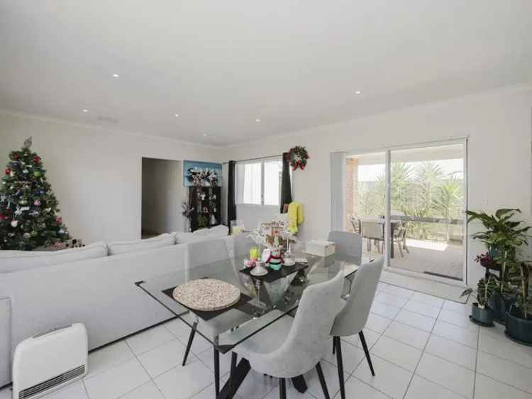 House For Sale in City of Wanneroo, Western Australia