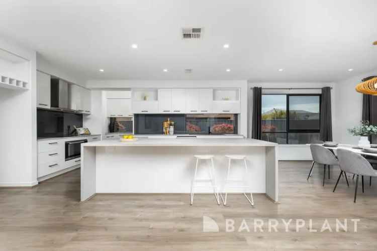 Buy Magnificent Home in Point Cook with Designer Finishes