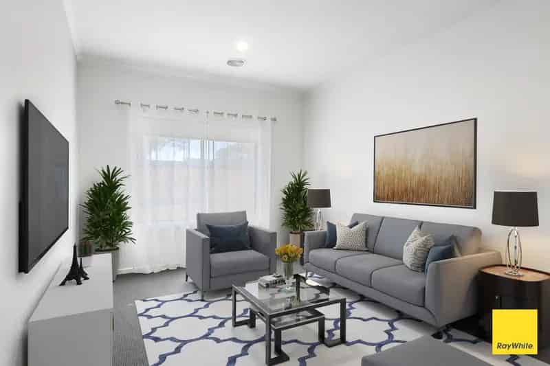 Spacious and Style -  Gardener Included!