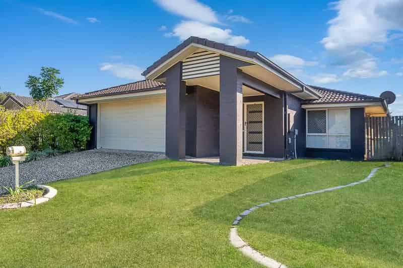 Real Estate For Lease - 15 Patsy Crescent - Redbank Plains , QLD