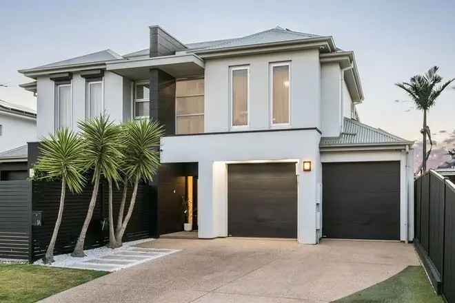 House For Sale in Adelaide, South Australia