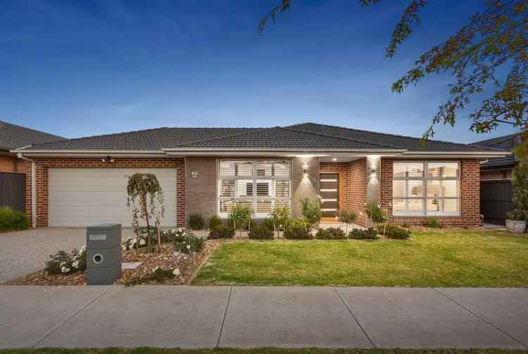 Lease Family Home in Beveridge with Stunning Features and Amenities