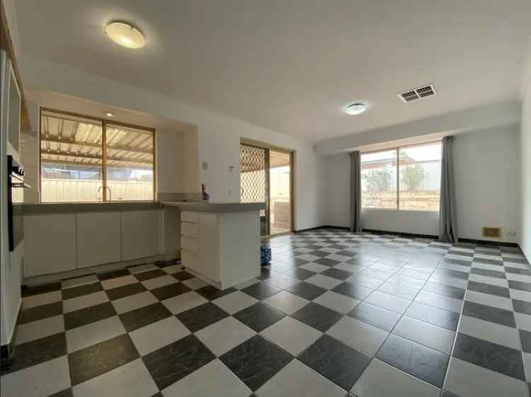 House For Rent in City of Cockburn, Western Australia