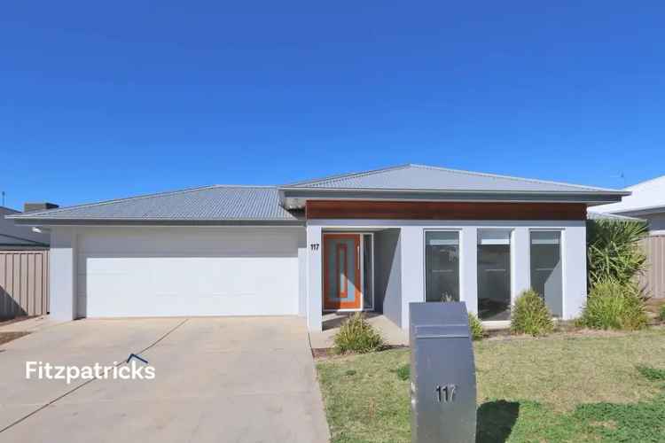 Boorooma Beauty 4 Bedroom Family Home