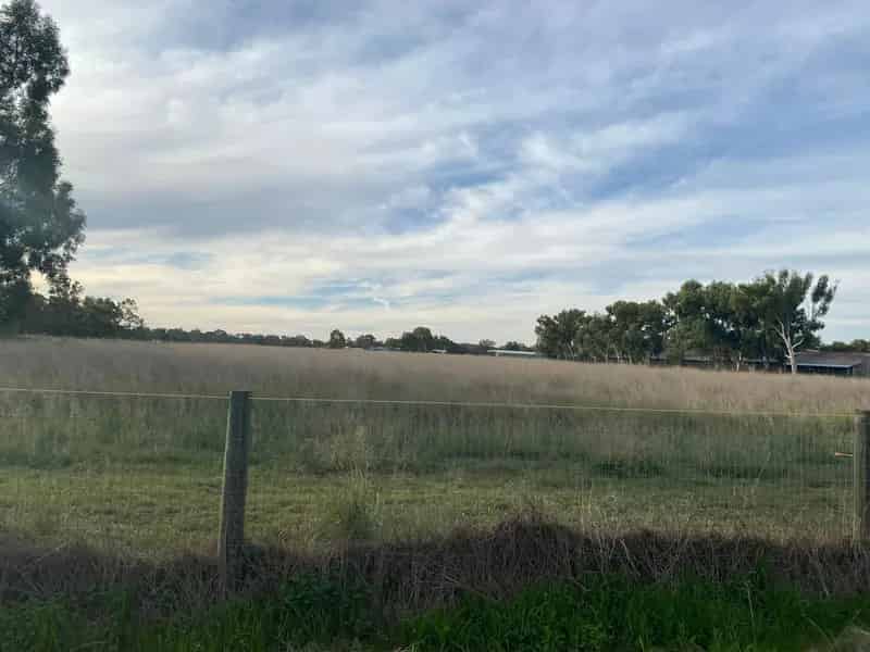 EXPRESSIONS OF INTEREST - VACANT LAND!!