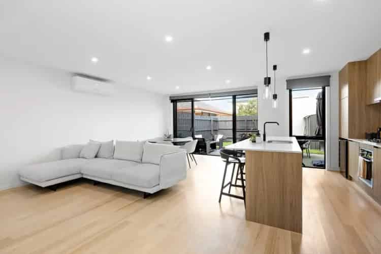 House For Rent , 19B, Burns Street, Melbourne, Victoria