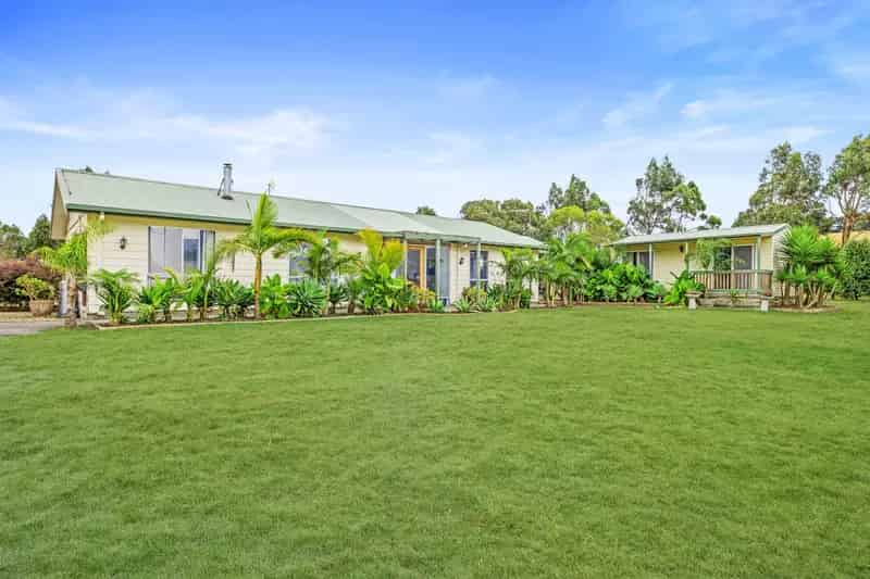 Lifestyle property with views and much more