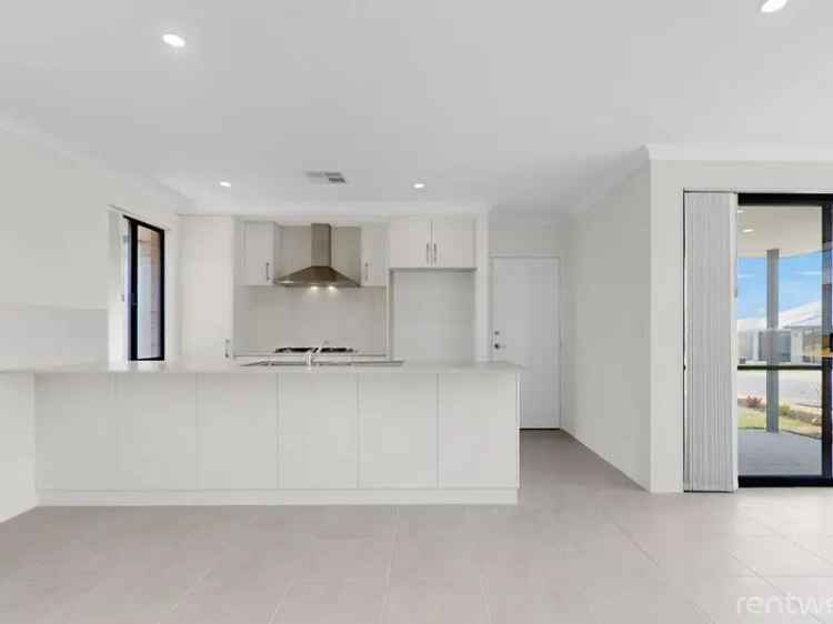 House For Rent in City of Cockburn, Western Australia