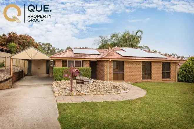 3-Bedroom Family Home with Pool and Solar Panels in Thurgoona