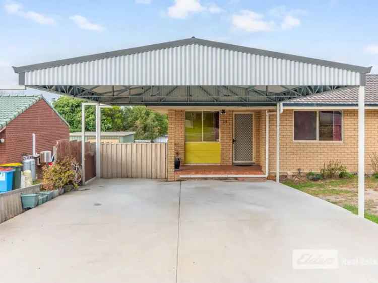 3 Bedroom Brick Home Near Middleton Beach