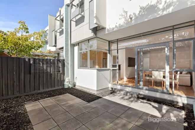 House For Rent , 47, Mary Street, Melbourne, Victoria