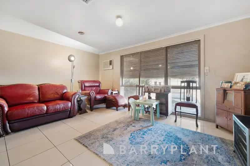 Spacious & Well-Located Family Home in Rockbank