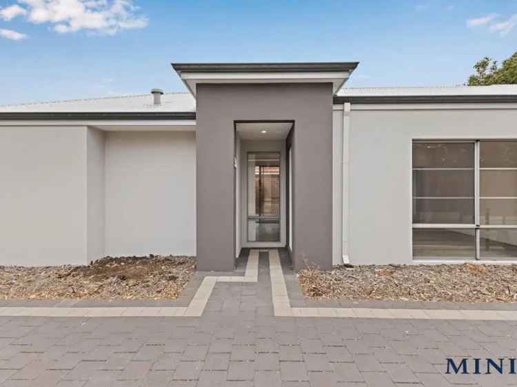 House For Sale in City of Canning, Western Australia