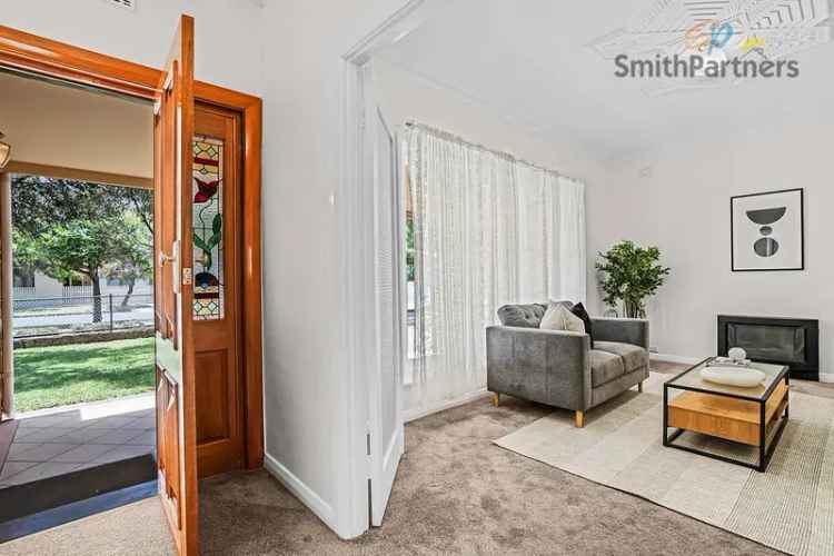 1960s Family Home in Prospect - 5 Bedrooms