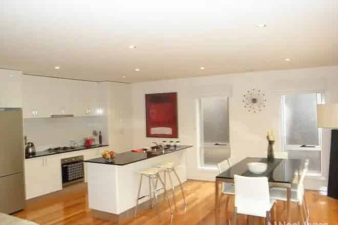 House For Rent , 48, Clyde Street, Melbourne, Victoria