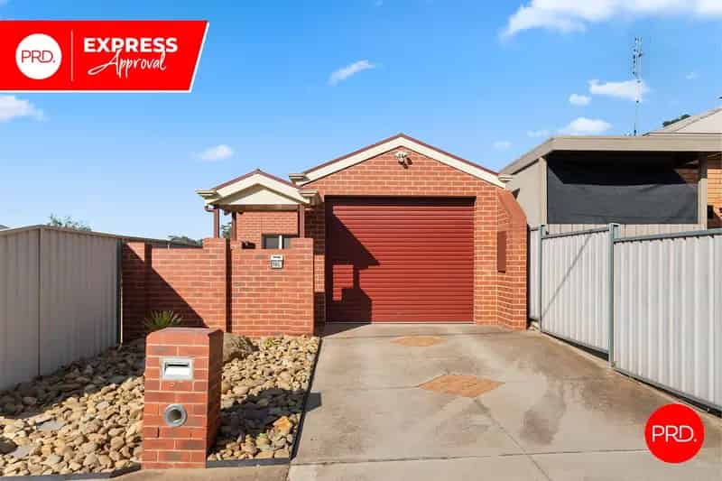 Fully furnished 2 bedroom Home