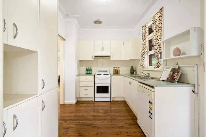 Real Estate For Lease - 49 Dandarbong Avenue - Carlingford , NSW