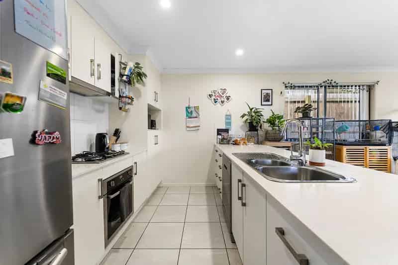 Stunning Family Home in Ripley