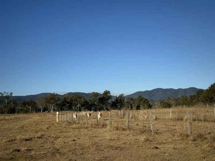 Rural For Sale in Gladstone Regional, Queensland