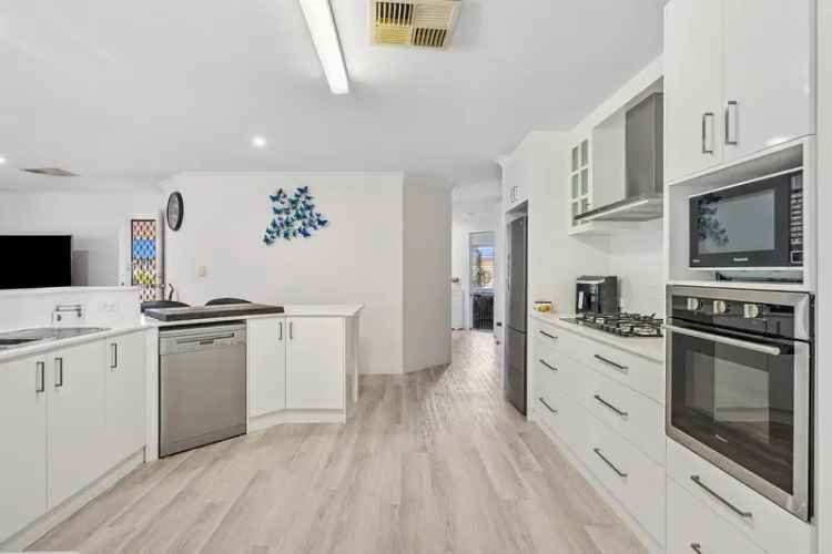 House For Sale in City of Mandurah, Western Australia