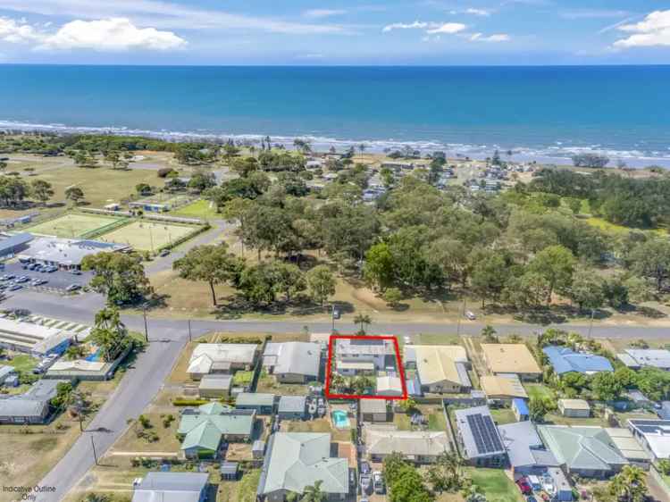 House For Sale in Moore Park Beach, Queensland