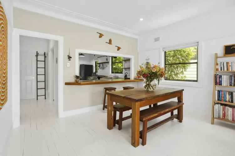 Avalon Beach Cottage Dual Living Zones Modern Kitchen Alfresco Terrace